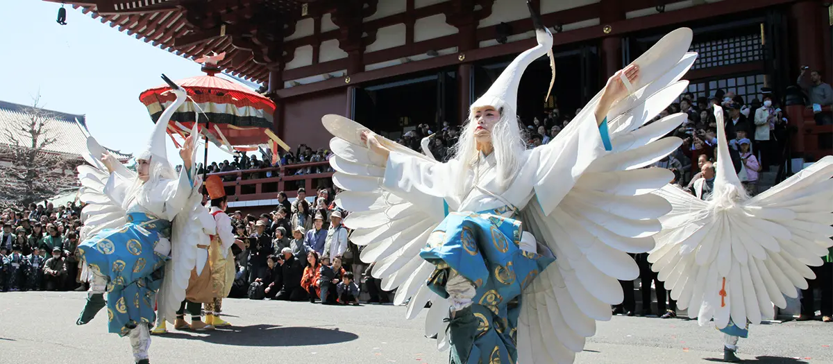 白鷺の舞、11月3日（火）浅草寺境内で奉演｜白鷺や楽人らが伝統衣装で練り歩く